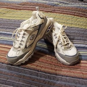 SKECHERS work steel toe shoes